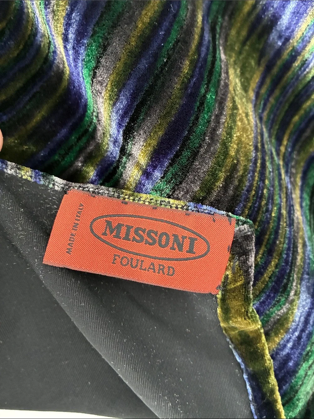 Authentic Missoni Foulard Velvet Burnout Scarf - Picture 4 of 6